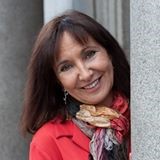 Pilar Pérez Esteve